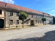 KRASS/Historische Schule am Marktplatz von Liebenwalde in BB: Einmalige Gelegenheit für 11 Wohnungen - Liebenwalde