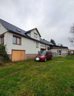 Einfamilienhaus inkl. Garten und Nebengelass in Viernau - Viernau