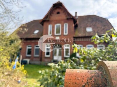 Idyllische Hofstelle mit vier Wohneinheiten und Werkstatt inmitten des Rundlings in Klein Pretzier