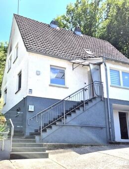 BERK Immobilien - bezugsfertiges Siedlungshaus mit Charme und Naturnähe in Mömbris Dörnsteinbach - Mömbris