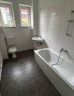 Geräumig und Modern! 3-Zimmer-Wohnung im Erdgeschoss verfügbar! - Magdeburg