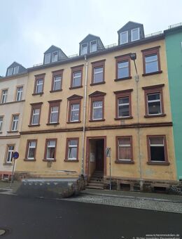Geräumige 4-Zimmer-Wohnung mit 2 Badezimmern und Einbauküche - Freiberg