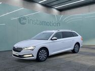 Skoda Superb, Combi Style |||, Jahr 2021 - München