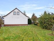 Freistehendes Einfamilienhaus mit großem Garten und Ausbaureserve - Hofheim (Taunus)