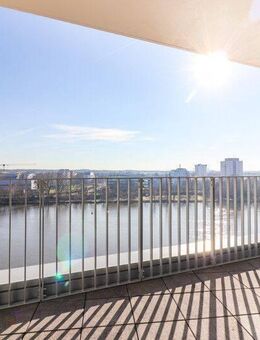Traumwohnung auf 138 m² mit zwei Balkonen & hochwertiger Ausstattung im Neubau "SKY AND WATER" - Frankfurt (Main)
