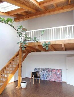 sonnige 3-Zi.-Maisonette-Whg mit Balkon und bester Anbindung - Rosenheim