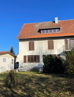 Schöne 3 Zimmer Wohnung, inklusive Garage und Einbauküche - Trossingen