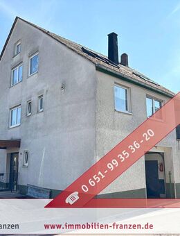 Detzem: Zuhause mit Mehrwert: Großes Ein-/Zweifamilienhaus mit Garten, Garagen & Lagerfläche - Detzem