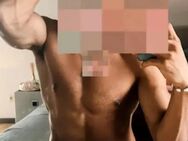 20cm bietet professionelle Massage für ihn /sie in NRW - Köln Zentrum