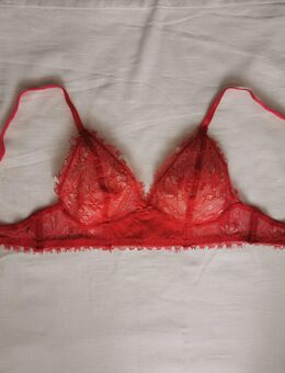 roter BH, XS, neu - Pleidelsheim