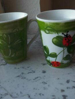 2 Becher Glück Tassen Porzellan G. Wurm Mugs grün weiß rot zus. 5,- - Flensburg