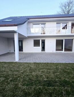 Wohn- und Geschäftshaus in Hamburg Sasel (Provisionsfrei) - Hamburg