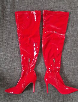 Damen Overknee Stiefel, spitze Form, Stilettoabsatz, rot glänzend / Größe 45 / Neu - Marl (Nordrhein-Westfalen)