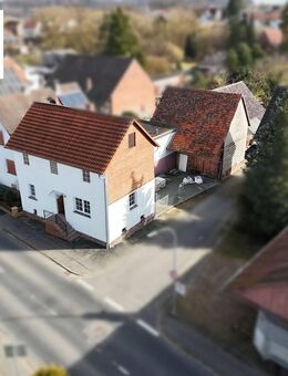 Erneuerbare Energie trifft Fachwerkcharme - Kernsaniertes Haus in ruhiger Lage - Rauschenberg