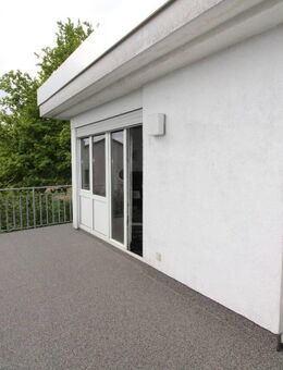 *Sehr schöne 3-Zimmer-Wohnung mit großem Balkon und Garage in Top Lage!* - Ober-Ramstadt