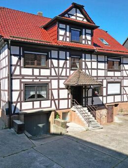 Freies, geräumiges Wohnhaus mit Scheune in zentraler Ortslage von Großenritte - Baunatal
