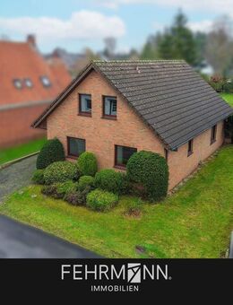 Einfamilienhaus mit Garage und großem Grundstück in Schüttorf - Schüttorf