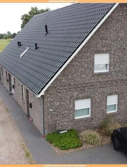 Reihenhaus mit 3 Wohneinheiten 3.300 Euro Mieteinnahmen - Rhauderfehn