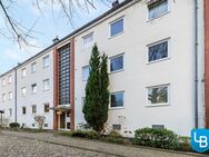 Renovierungsbed. 3-Zimmer-ETW mit Sonnenbalkon und Garage - Kiel