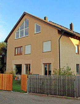 TOP-Lage WEN-Ost! Großzügige 5-Zi.-ETW mit Garage, Dachterrasse & Wohnstudio, sofort frei - Weiden (Oberpfalz)