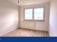 Frisch saniertes Badezimmer! 3-Raum-Wohnungen für kleine Familien und WGs. - Halle (Saale)