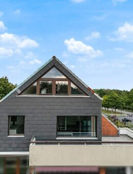 Für Individualisten! Lichtdurchflutete Architektur im Dachgeschoss mit exklusiver Ausstattung - Kiel