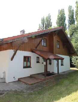 schönes Einfamilienhaus mitten in der Natur mit Parkähnlichem Grundstück - 696 - Gangkofen