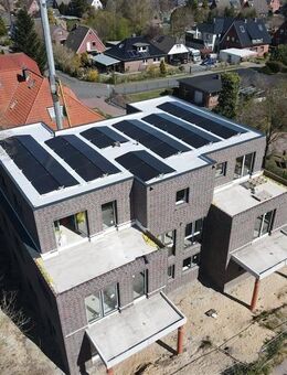 KFW Neubau Eigentumswohnung! Attraktive 2-Zimmer-Obergeschosswohnung mit Balkon in Top-Lage! - Schortens