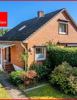 Ihr Projekt mit Perspektive - Holstein-Haus auf 816 m² Grundstück. - Wedel