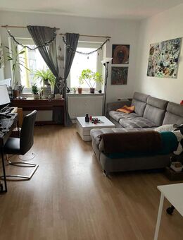 Helle 2-Zimmer-Wohnung im 2. Obergeschoss eines gepflegten Mehrfamilienhauses - Nürnberg