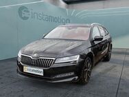 Skoda Superb, 2.0 TDI Combi Style, Jahr 2023 - München