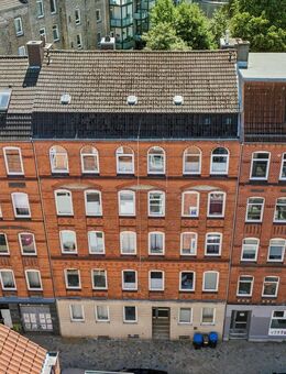 Voll vermietetes Mehrfamilienhaus in Kiel - Südfriedhof mit 10 Einheiten - Kiel