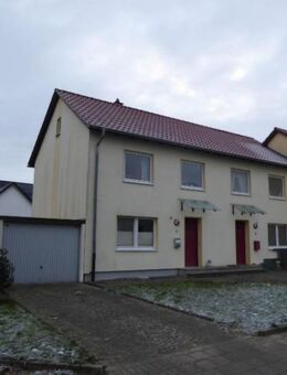 Mehrfamilienhaus in 8 Reihenhauseinheiten - Bünde