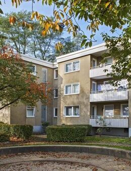 Große 3-Zimmer-Wohnung in Duisburg Mittelmeiderich - Duisburg
