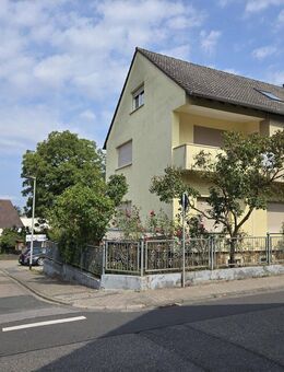 Helle Erdgeschosswohnung in Saulheim in 4 Familienhaus - Saulheim