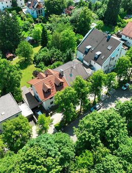 Mehrfamilien Haus auf Traumgrundstück am Südpark - München