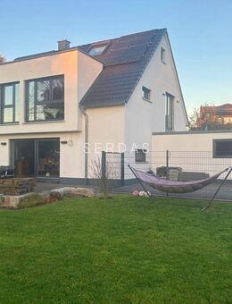 Traumhaus mit unverbaubarem Blick in Velden - Neubau 2018, KfW-50-Effizienzhaus - Velden (Regierungsbezirk Mittelfranken)