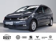 VW Touran, 1.5 l TSI Highline, Jahr 2022 - Hildesheim