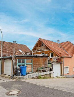 Vielseitiges Wohnhaus-Duo auf gemeinsamem Grundstück in ruhiger Lage in Tännesberg - Tännesberg