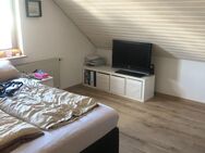 Zentrale 5,5 Zimmer Maisonettewohnung in Calw Stammheim mit Balkon, Badewanne und Dusche - Calw