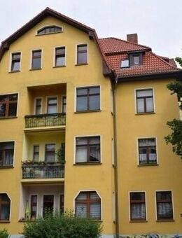 Innenstadt-Süd 3 Raum Wohnung mit moderner neuer Einbauküche - WG möglich - - Halle (Saale)