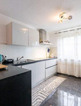 Familienfreundliche 4,5-Zimmer-Wohnung mit Balkon & Tiefgarage - Ihr neues Zuhause wartet! - Waldshut-Tiengen