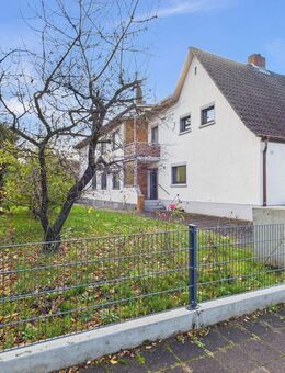 Großzügiges zweieinhalbgeschossiges Haus mit zwei Wohneinheiten - ideal für Generationenwohnen - Ludwigshafen (Rhein)