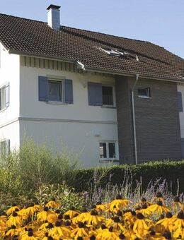 Stilvolles 3 Familienhaus mit Baugrundstück in ruhiger Dorfrandlage - Wangen (Allgäu)