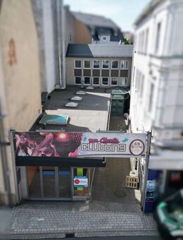 Immobilienpaket - 2 Wohnungen + 2 Gewerbeeinheiten - Münchberg