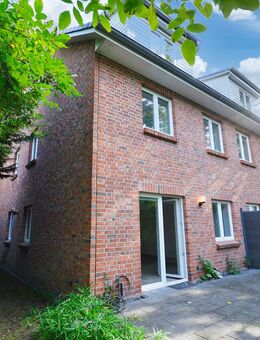 VIEL PLATZ TRIFFT GERINGE NEBENKOSTEN - FAMILIENWOHNEN IM KFW-EFFIZIENZHAUS 70 - Pinneberg