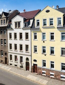 Attraktive 3-Zimmer-Wohnung in Hohenstein-Ernstthal - frisch renoviert und mit Stellplatz! - Hohenstein-Ernstthal