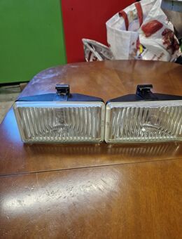 Verkaufe an Liebhaber vom Trabant 601 Zusatz Scheinwerfer. - Querfurt Zentrum