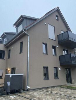 -NEUBAU- 2-Zimmer- Wohnung mit Terrass, Balkon & Stellplatz in Bad Neustadt - Bad Neustadt (Saale)