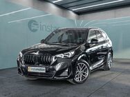 BMW X1, sDrive18i M Sport DrAss PremiumPaket, Jahr 2023 - München